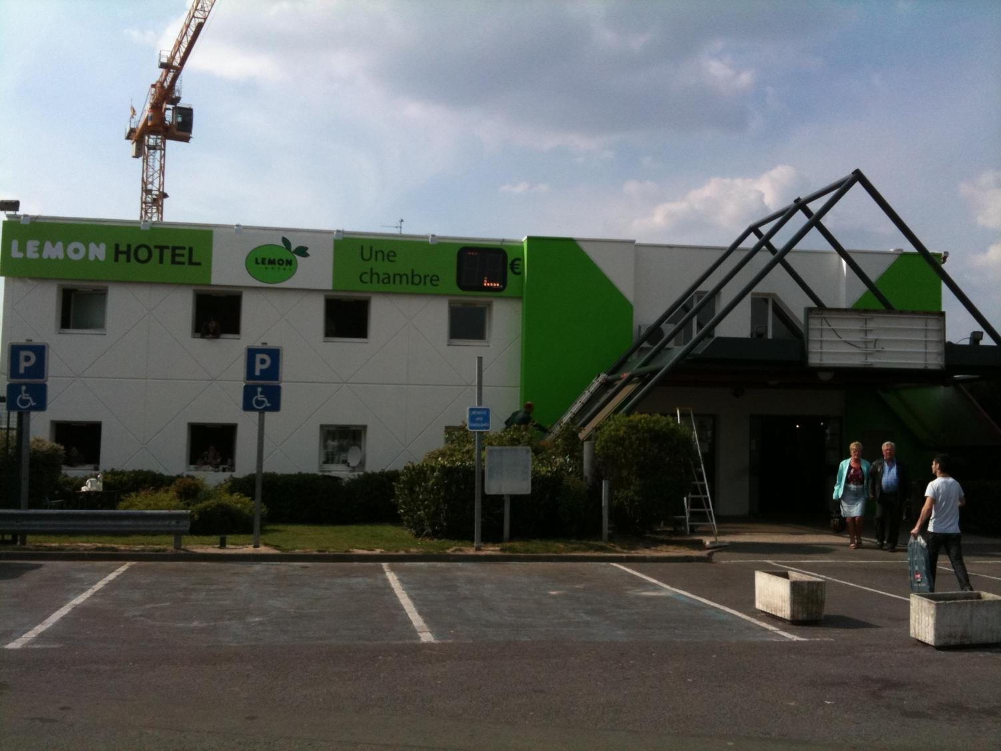 Lemon Hotel - Tourcoing Exterior photo